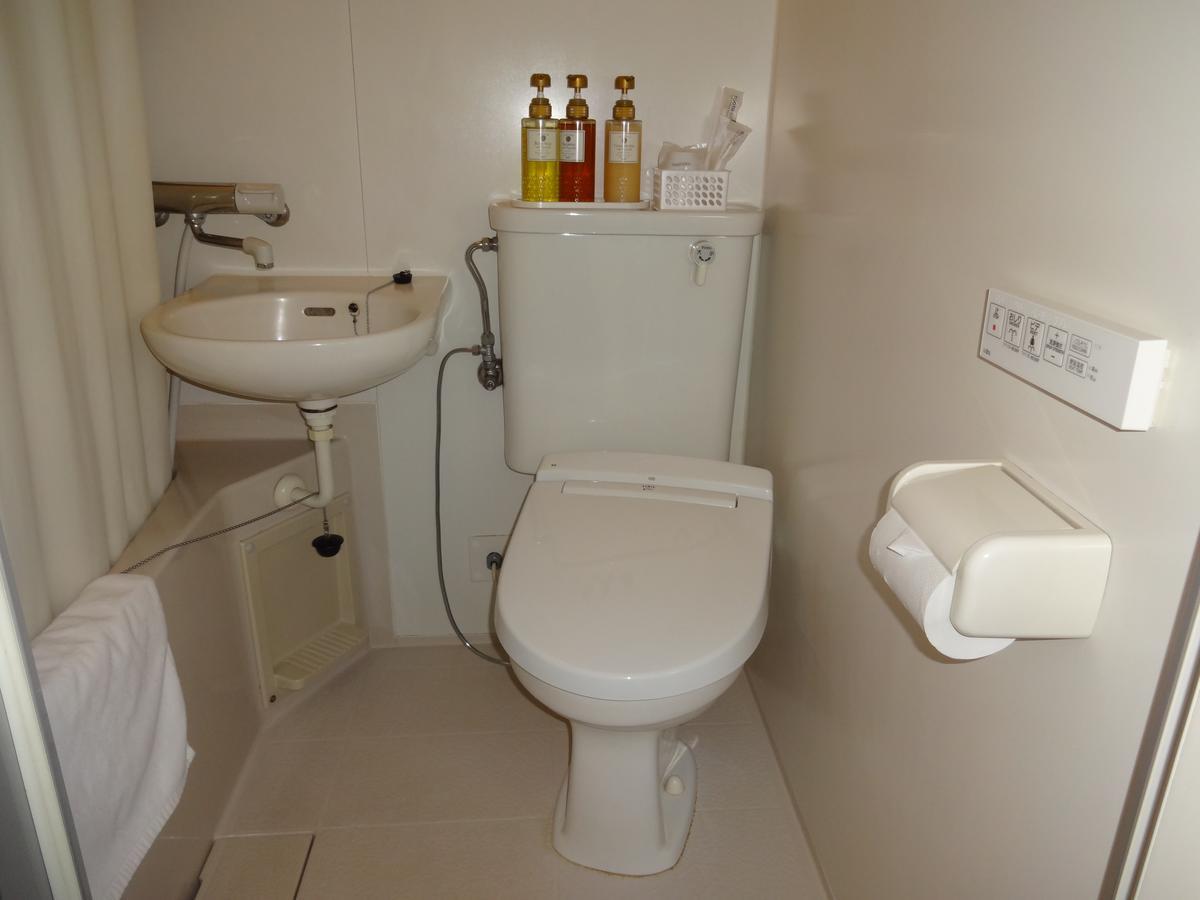 Ushiku City Hotel Ekimaekan Extérieur photo